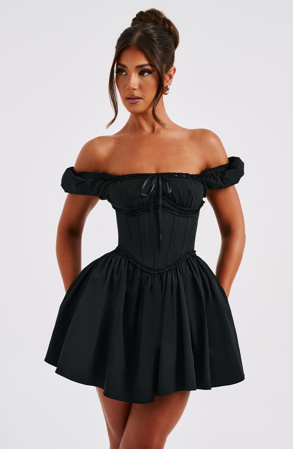 Vestido Curto Bustier Penélope Preto